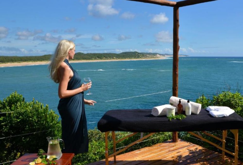 Machangulo Beach Lodge